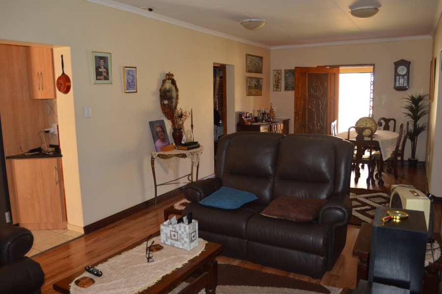 3 Bedroom Property for Sale in Wilkoppies North West